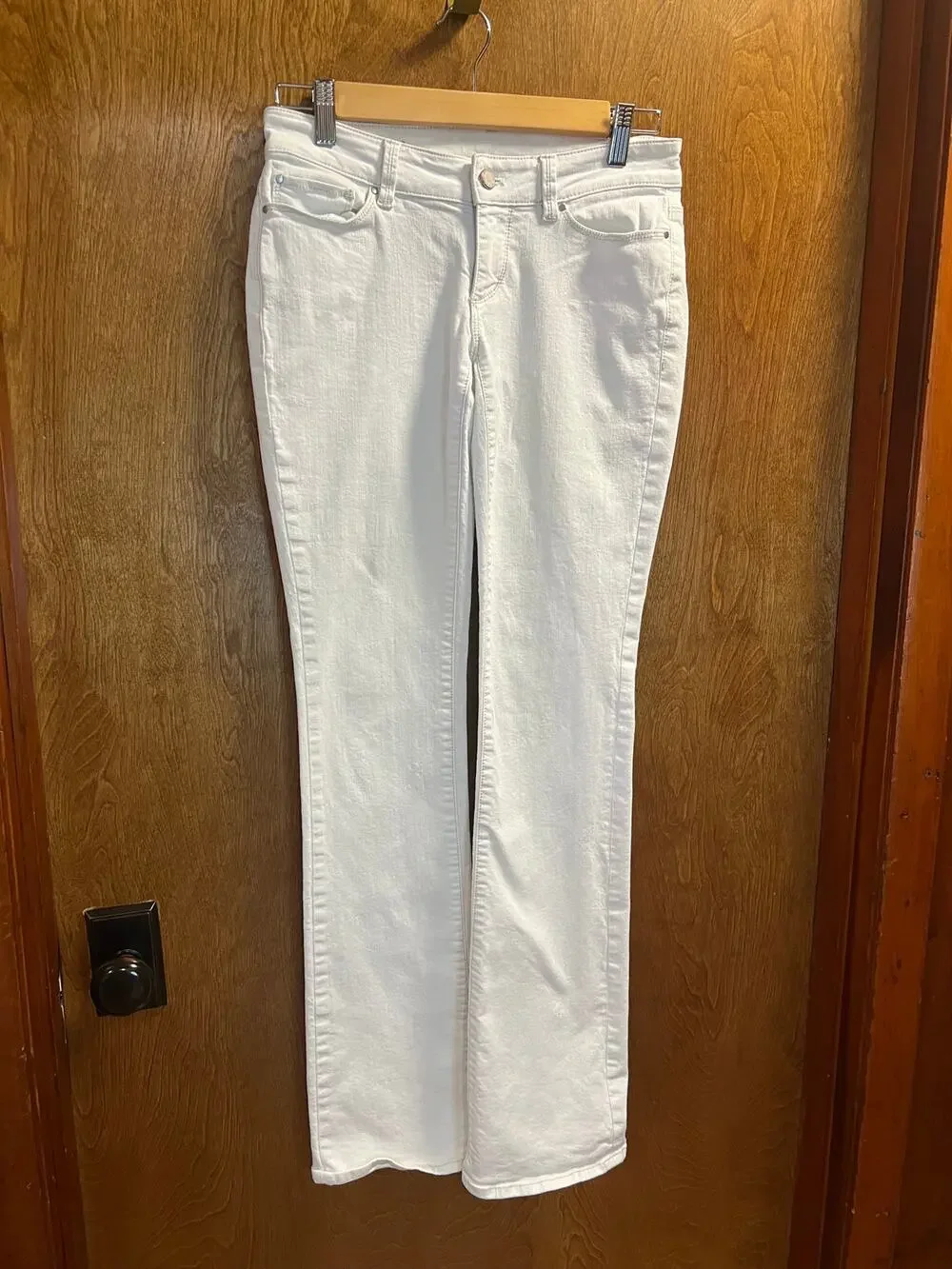 Ann Taylor White Modern Fit Denim Jeans sze 2